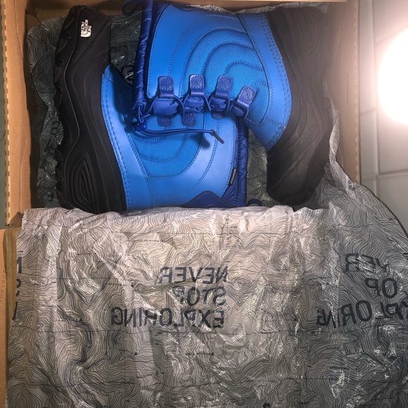 THE NORTH FACE
YOUTH ALPENGLOW IV BOOTS - Picture 6 of 10